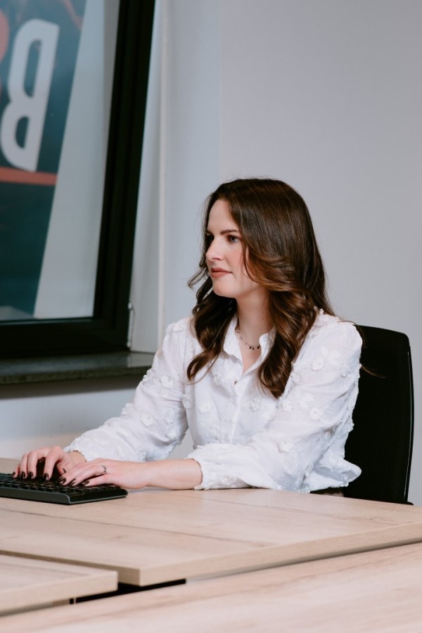 Medewerker computer