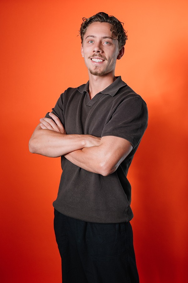 Bruno_oranje_600x900.jpg